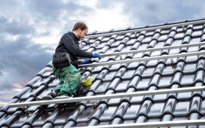 Pourquoi est-il essentiel de nettoyer les panneaux solaires à Écully ?